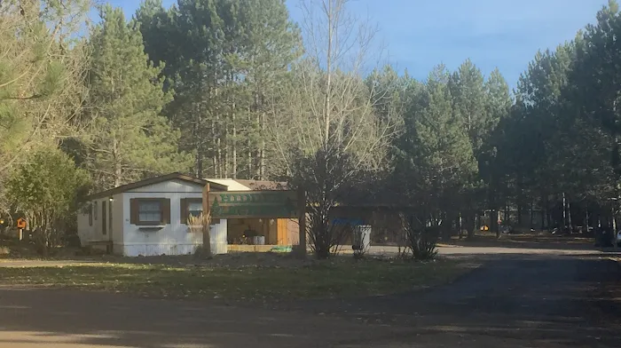 Hidden Acres Mobile Park Picture 3