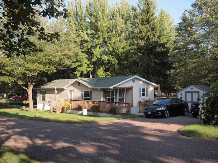 Hillcrest Estates Picture 3
