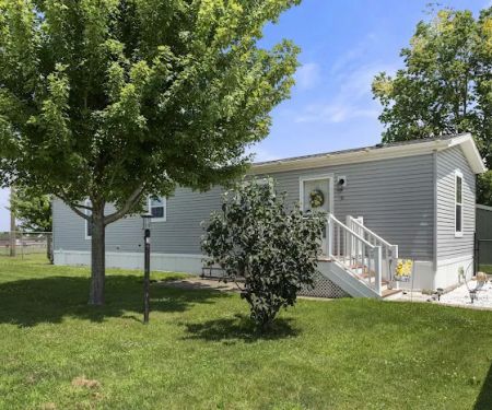 Earlham Mobile Home Community