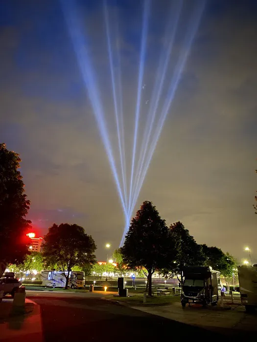 Dakotah Meadows RV Park Picture 2