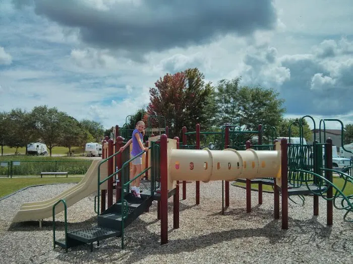 Dakotah Meadows RV Park Picture 8