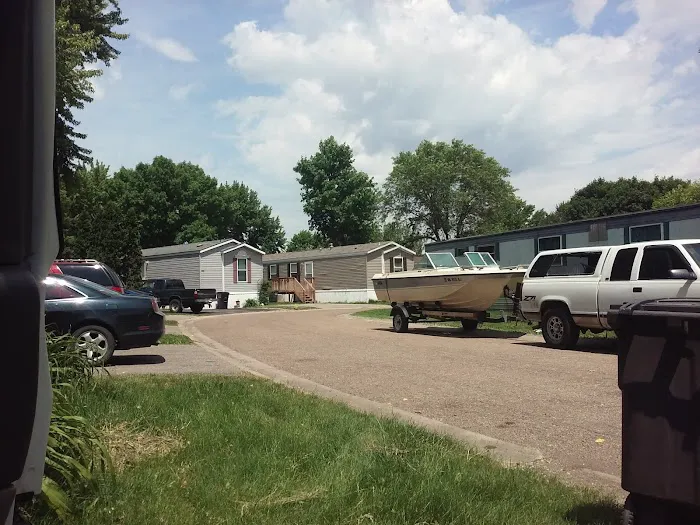 Southhaven Manufactured Home Community Picture 10