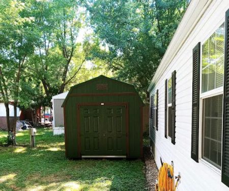 Eastwood Manor Mobile Home Park