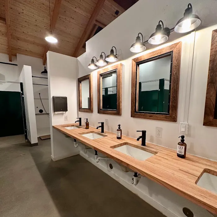 Wildhaven Yosemite Glamping Picture 2