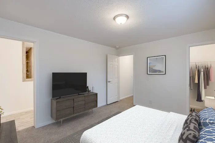 Camelot Estates Mobile Home Community Picture 7