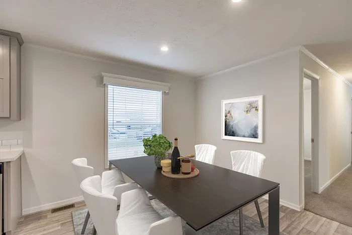 Avalon Estates Mobile Home Community Picture 7