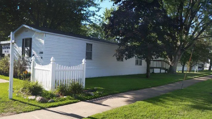 Camino Park Mobile Home Park Picture 2