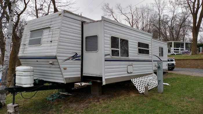 Whispering Bay Resort Picture 5