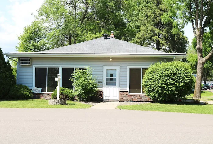 Woodlund Mobile Home Park Picture 4