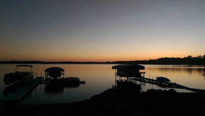 Lakeshore Terrace Manufactured Home Community Picture 2