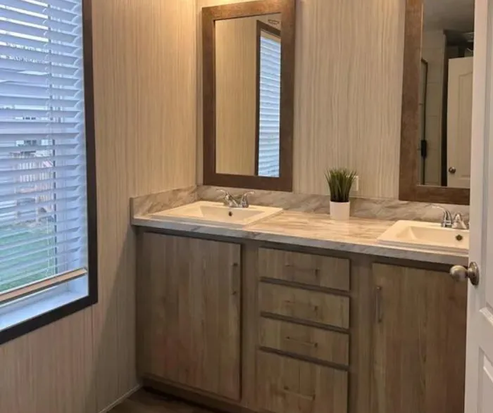 Urban Grove Park Picture 10