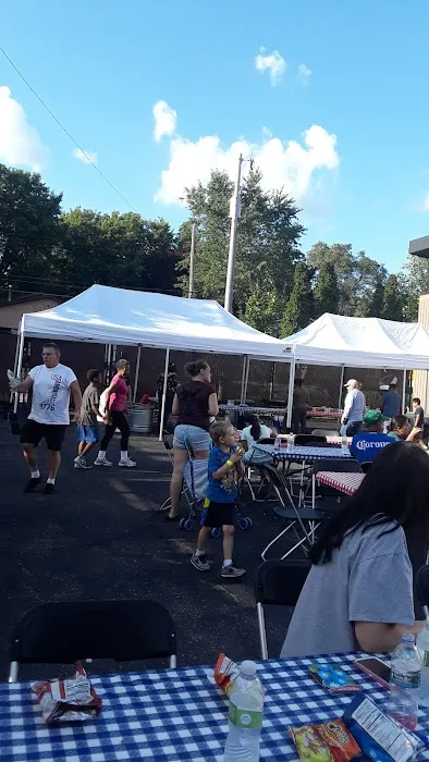 Hilltop Manufactured Home Community Picture 4