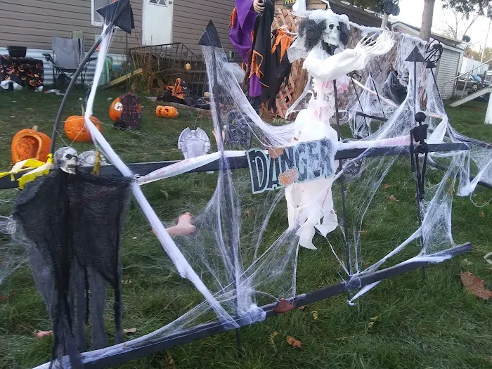 Fridley Terrace Mobile Home Community Picture 7