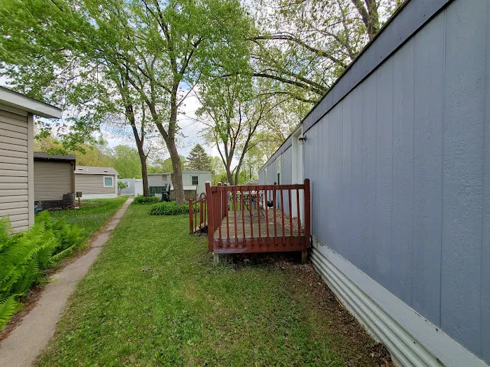 Centennial Square Manufactured Homes Picture 10