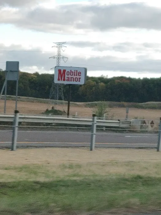 Mobile Manor Picture 3
