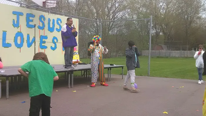 Valley Green Mobile Homes Park Picture 3