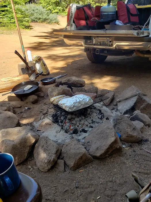 Summit Campground Picture 10
