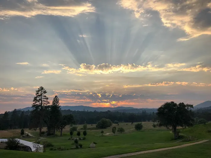 Sierra Meadows Picture 6
