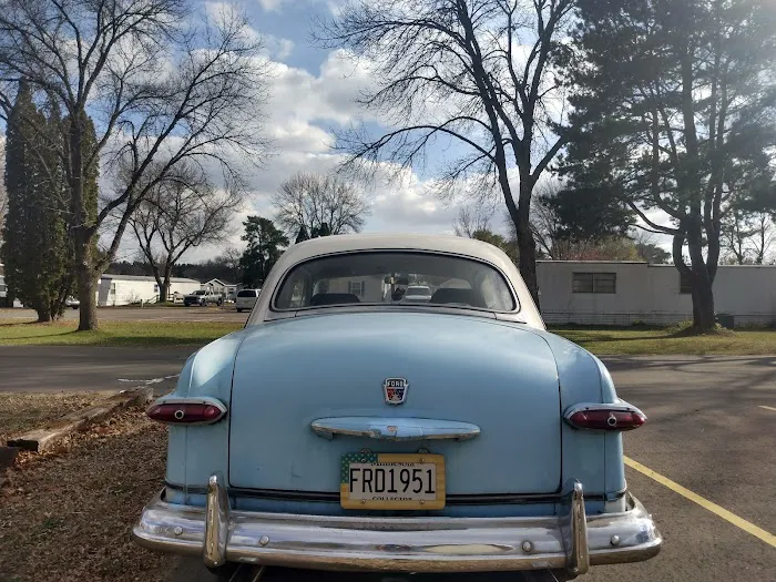 Greystone Mobile Home Park Picture 5