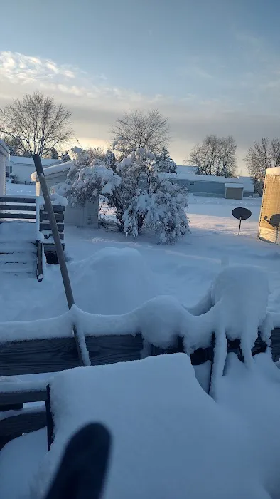 Greystone Mobile Home Park Picture 7