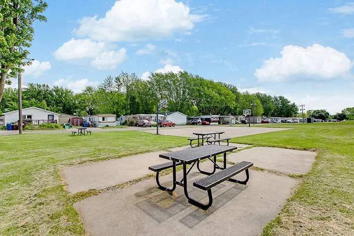 Dayton Park Picture 1