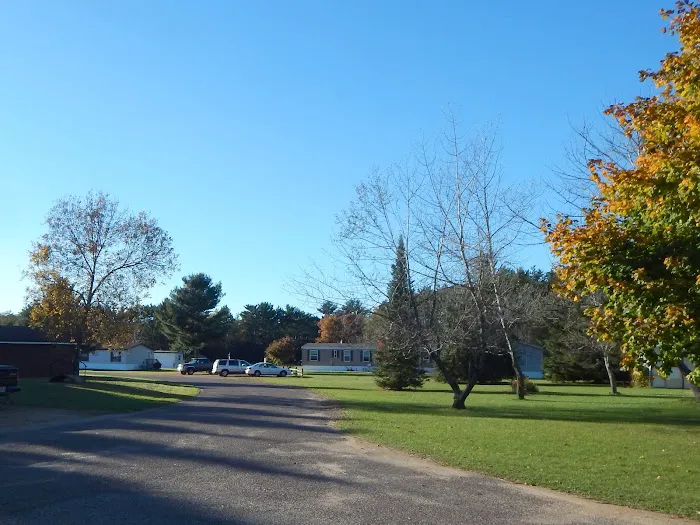 Cedar Falls Acres Picture 9