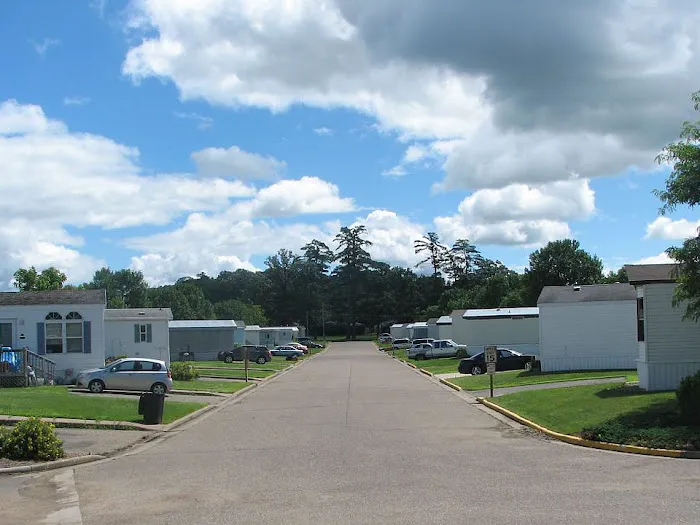 Wilson Mobile Estates Picture 2