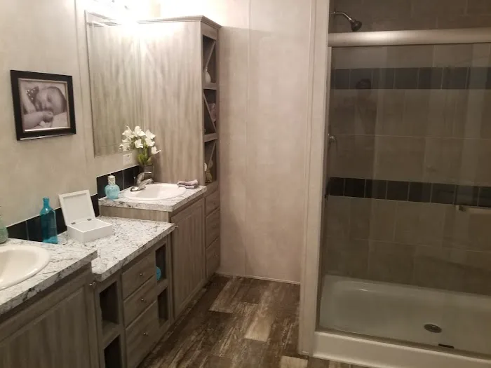 Pine Village Mobile Home Park Picture 1