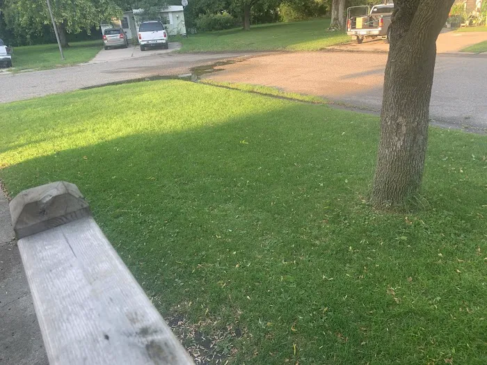 Pleasant Terrace Picture 5