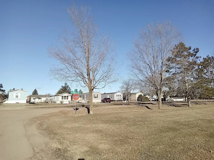 Pokegama Lake MHC Picture 7