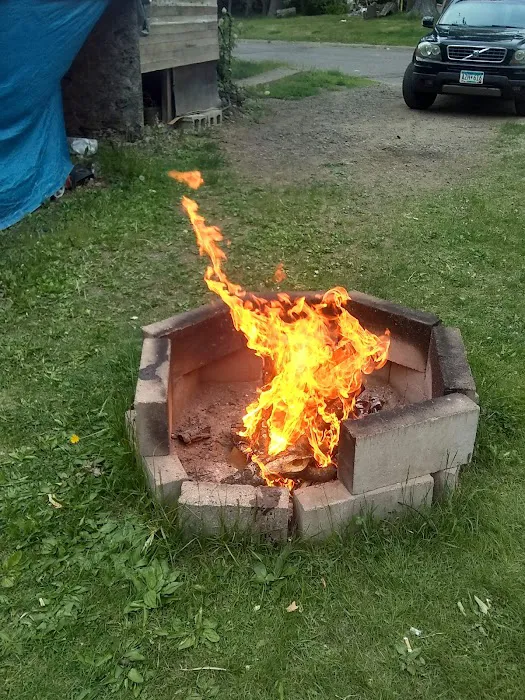 Edgewood Mobile Home Park Picture 7