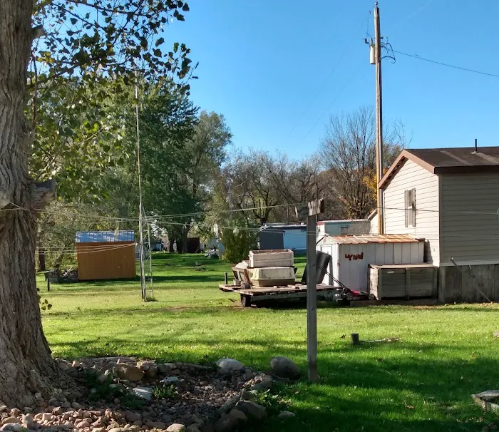 Anderson Mobile Home Park Picture 2