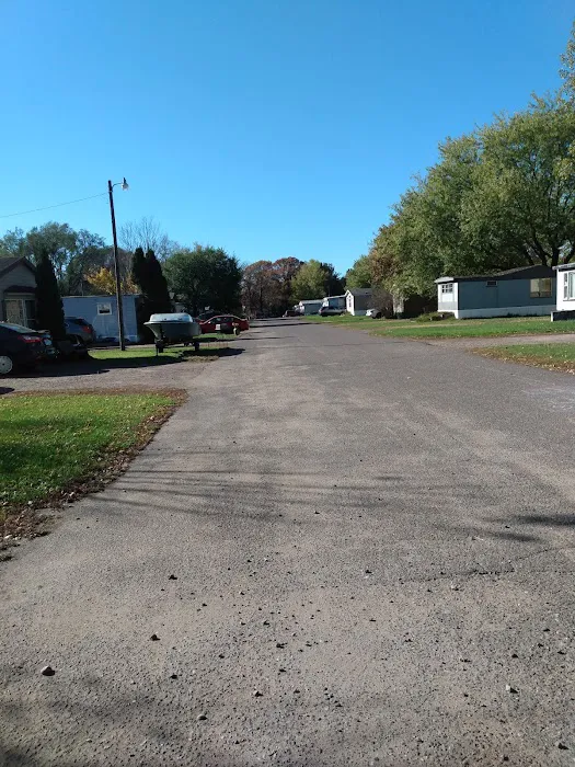 Anderson Mobile Home Park Picture 9