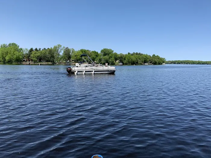 Lakeside Manor & RV Park Picture 5