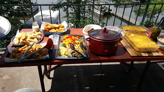 Lakeside Manor & RV Park Picture 9