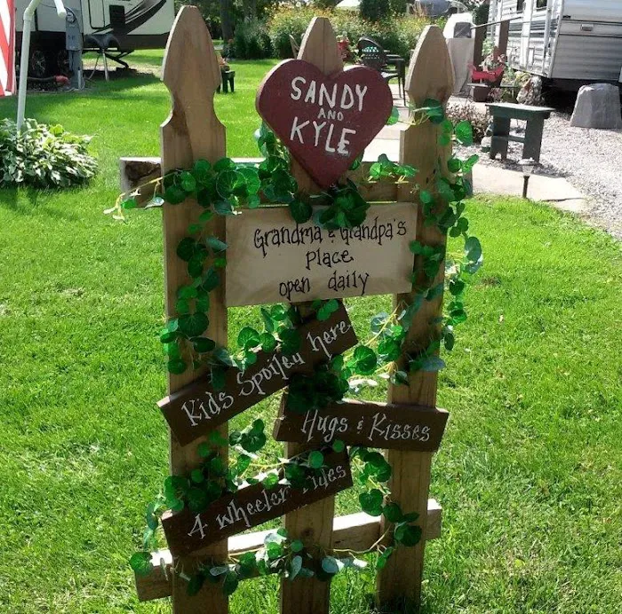 Riversedge RV Park Picture 3