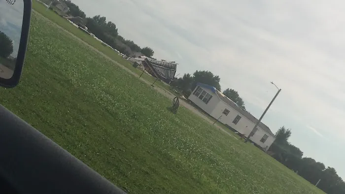 Park Village Mobile Home Park Picture 4