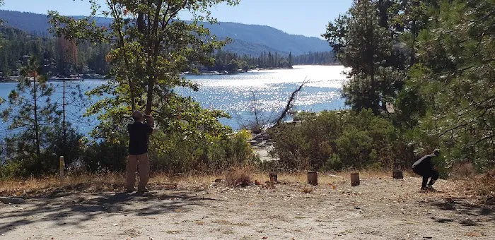 Bass Lake Recreation Office Info Site/fee Station (recgovnpsdata) Picture 7