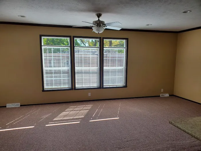 Fischer's Garden Mobile Park Picture 5