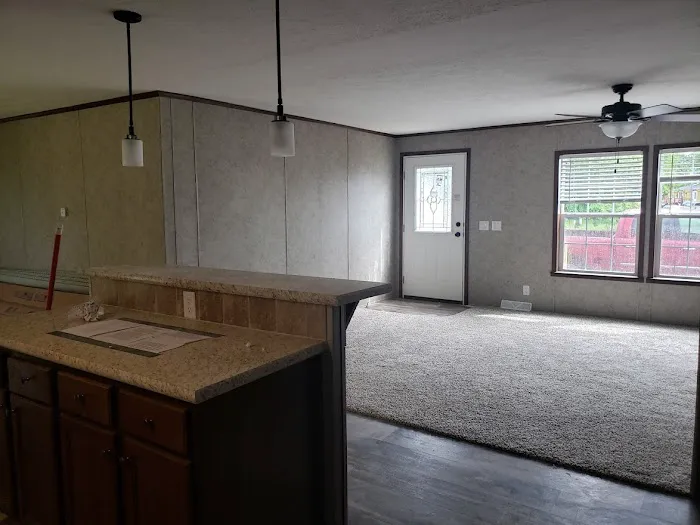 Fischer's Garden Mobile Park Picture 9