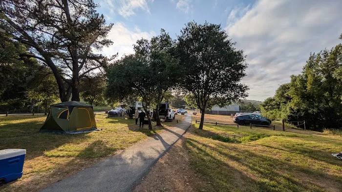 Black Tail group camp site Picture 9
