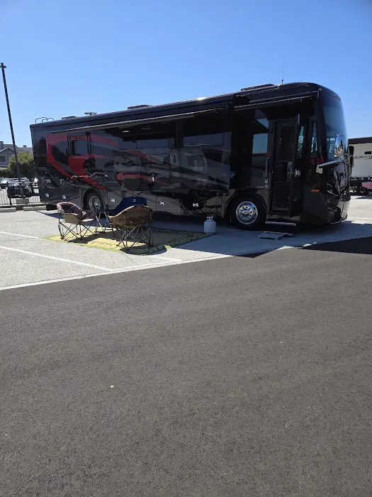 Harbor Village RV Park Picture 8
