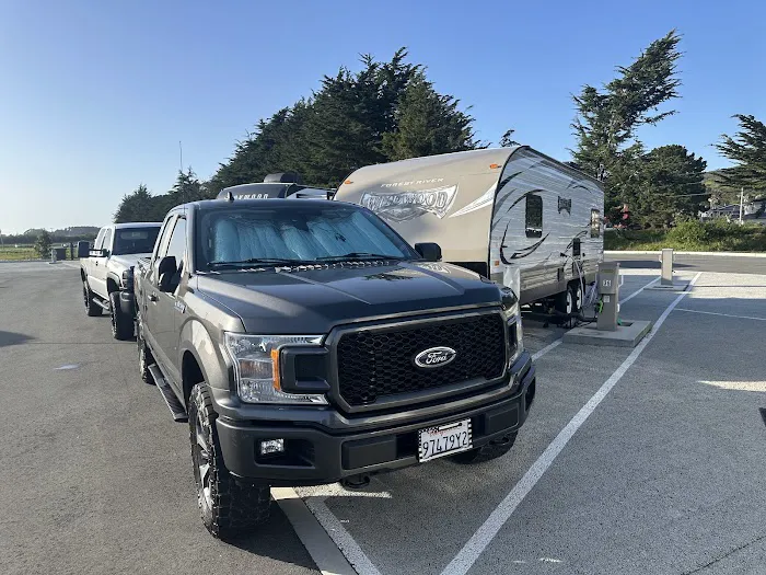 Harbor Village RV Park Picture 10