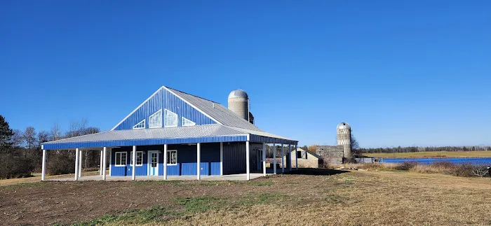 Deer Lake Farmstead Picture 1