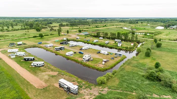 Wealthwood RV Resort Picture 2