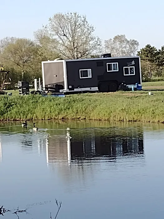 Wealthwood RV Resort Picture 6