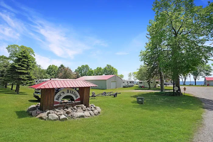 Doc's Harbor RV Picture 2