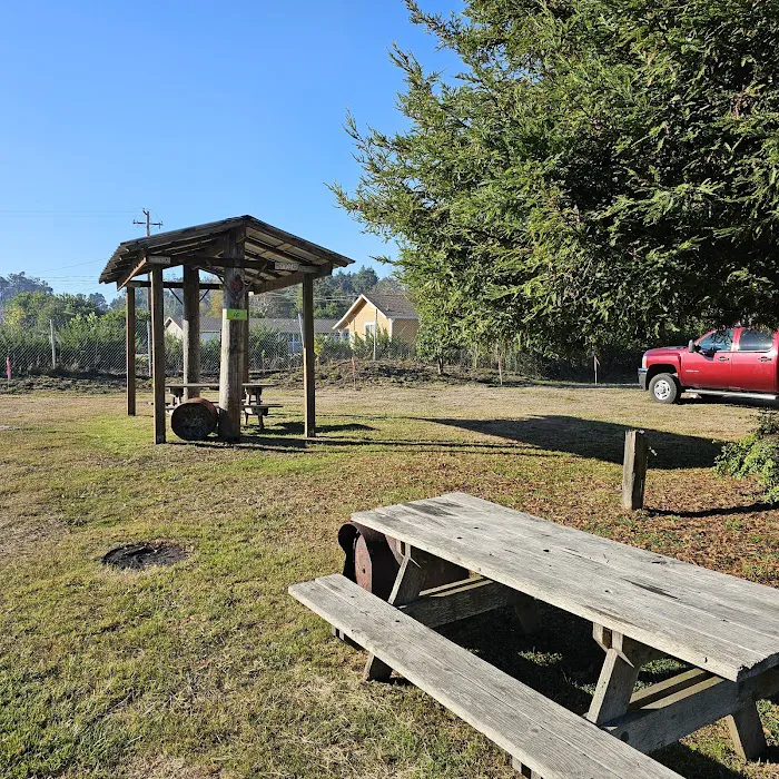 Green Acres Picture 3
