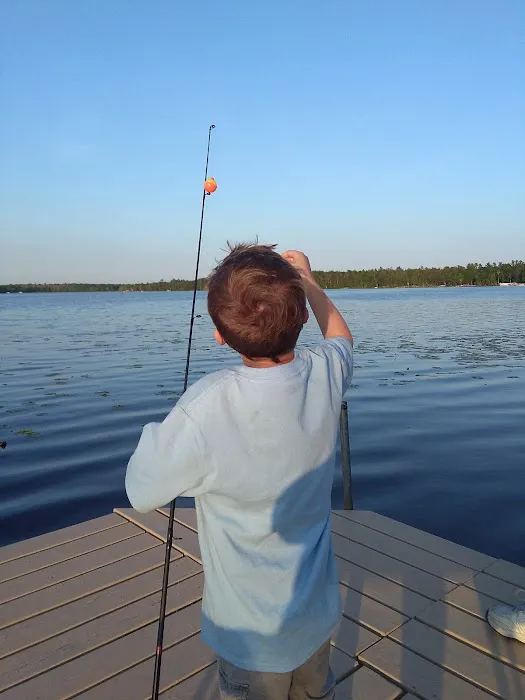 Sissebagamah RV Resort on Bay Lake Picture 1