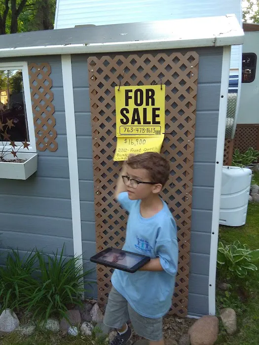 Sissebagamah RV Resort on Bay Lake Picture 2